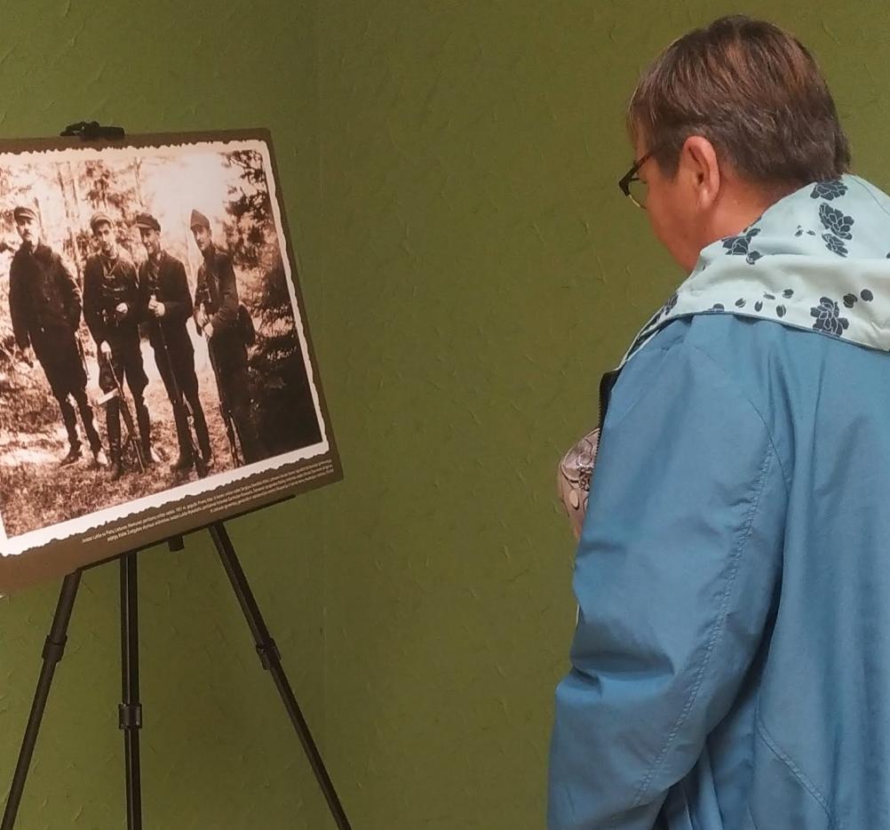 Kilnojama paroda „Partizanų majorui Juozui Lukšai – 100“ Valavičiuose